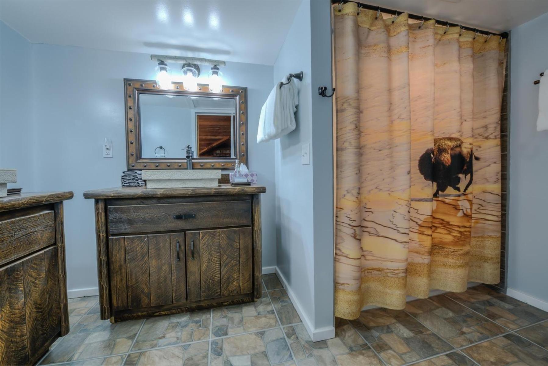 Villa The Moose Bunkhouse West Yellowstone Exterior foto